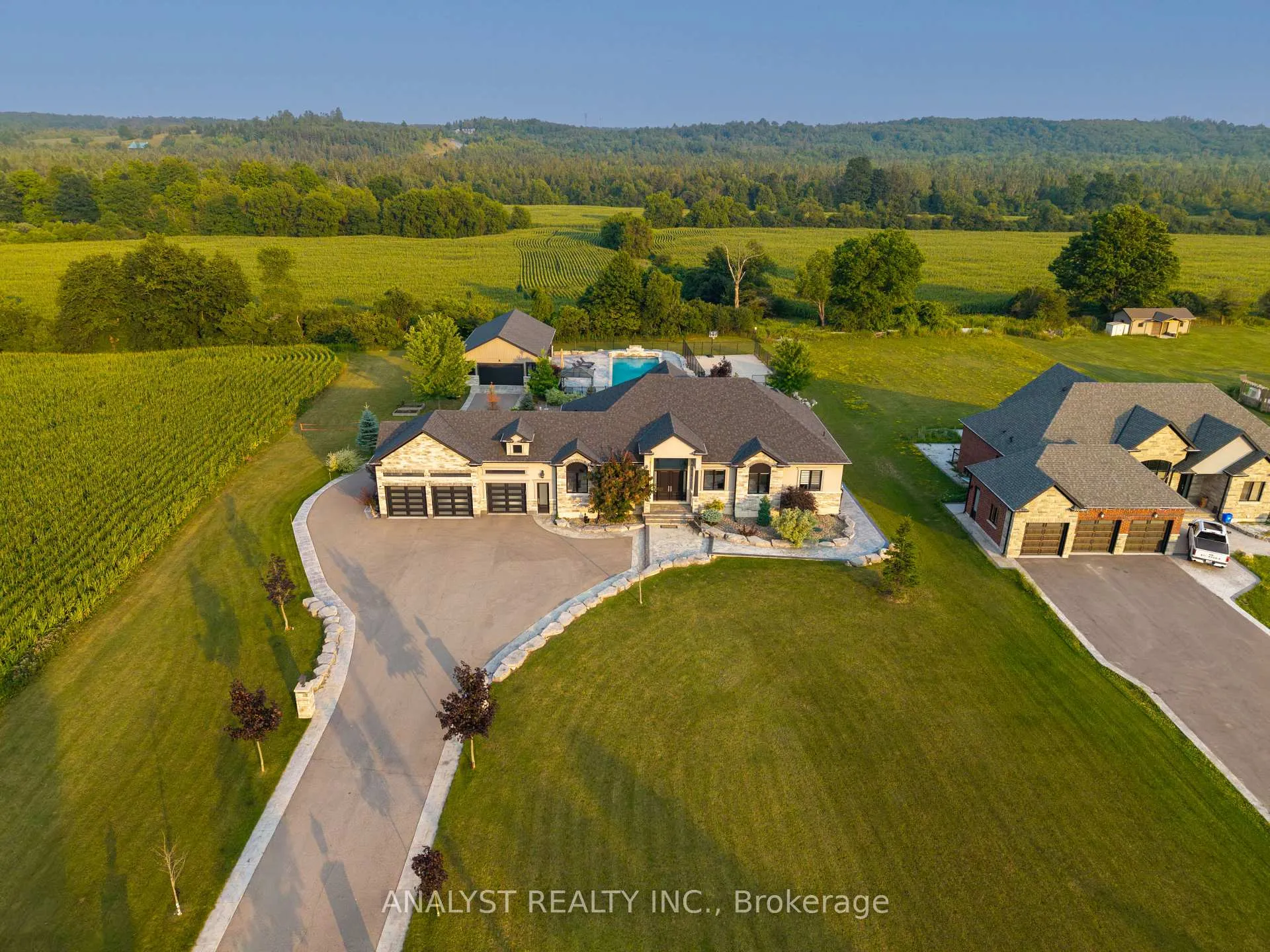 Front of 9383 Wellington Road 124