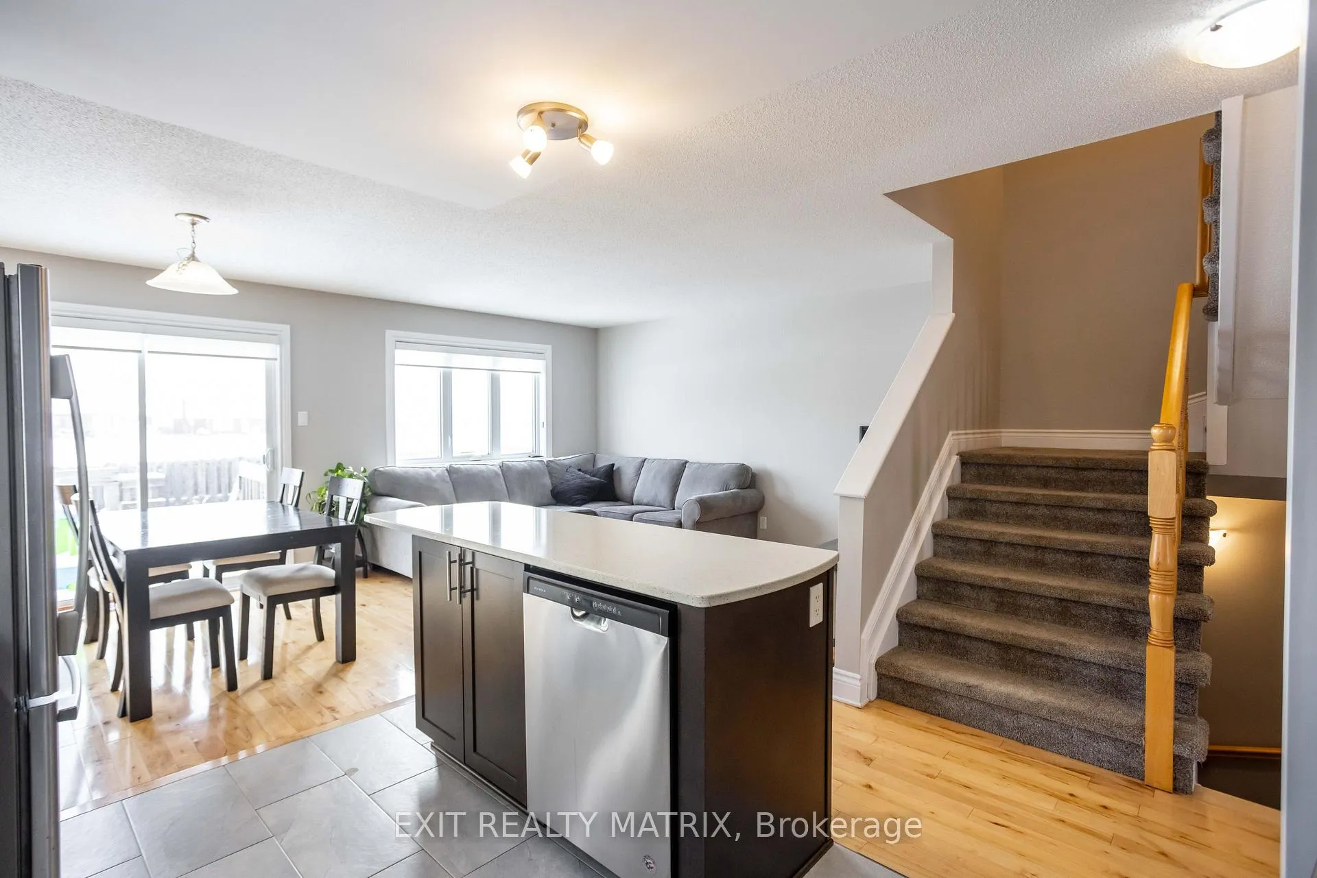 Photo 14 of 1117 Clement Court, Cornwall — HOMEH