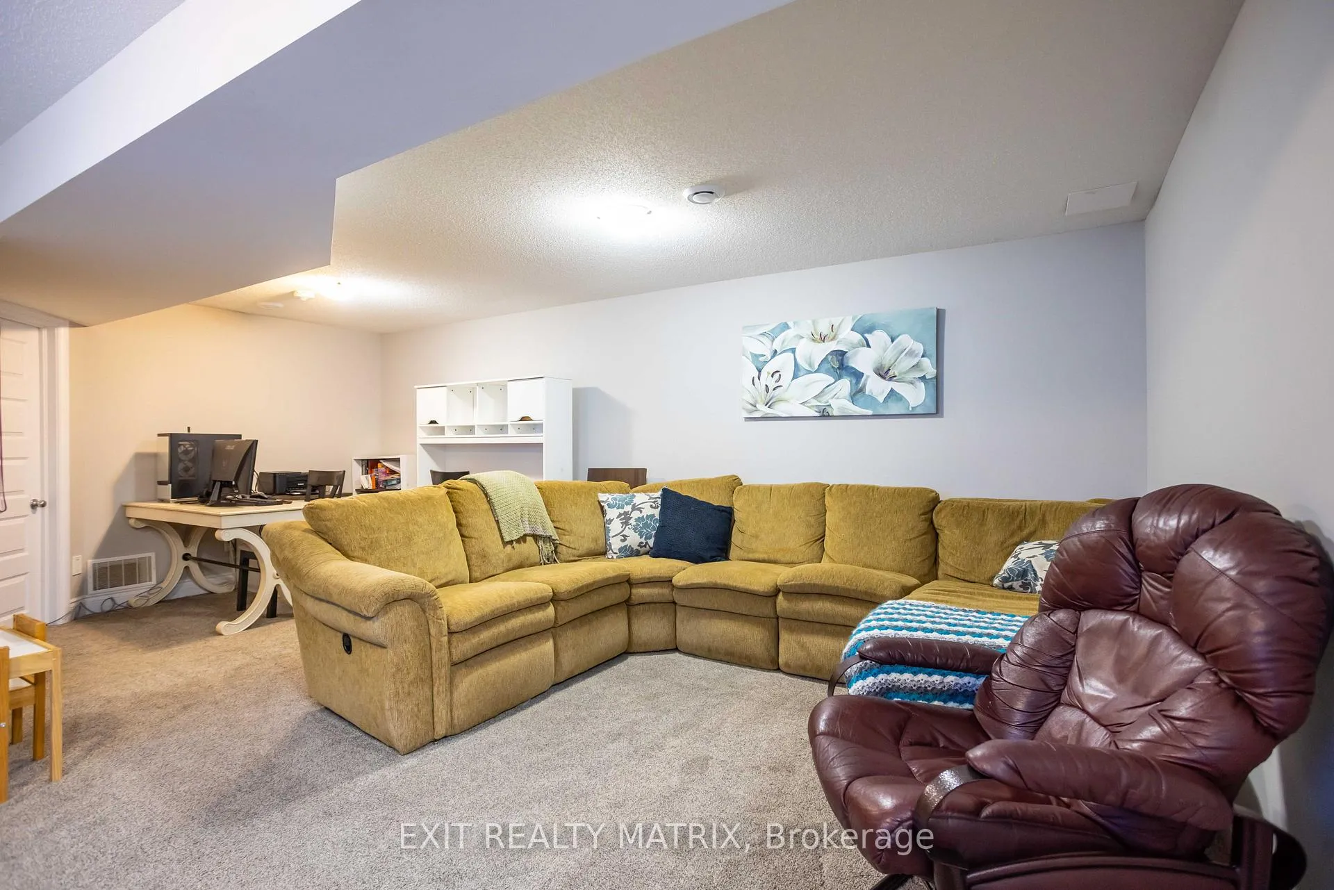 Photo 37 of 1117 Clement Court, Cornwall — HOMEH