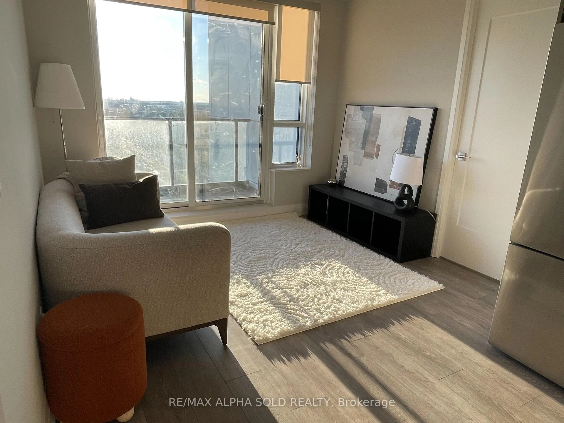 Photo 3 of Unit 3606, 8 Water Walk Drive, Markham, Unionville — HOMEH