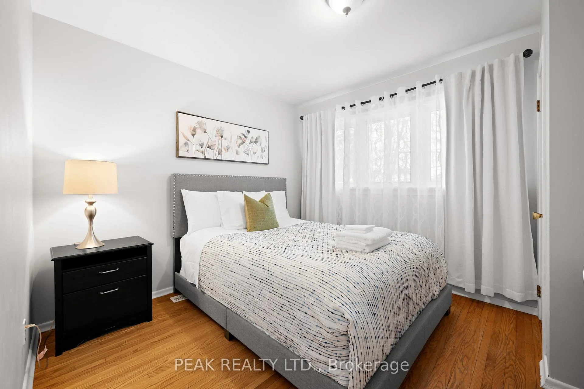 Photo 11 of 58 Brandon Avenue, Kitchener — HOMEH