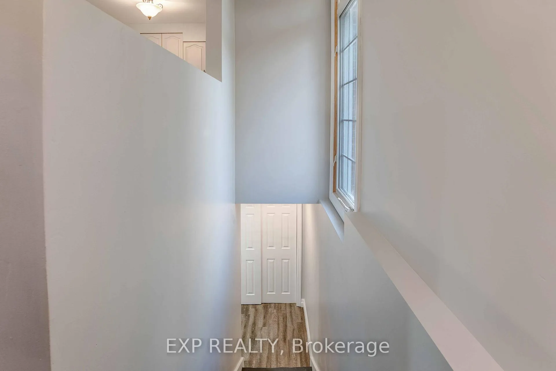 Photo 15 of 3426 Strang Drive, Niagara Falls, Chippawa — HOMEH