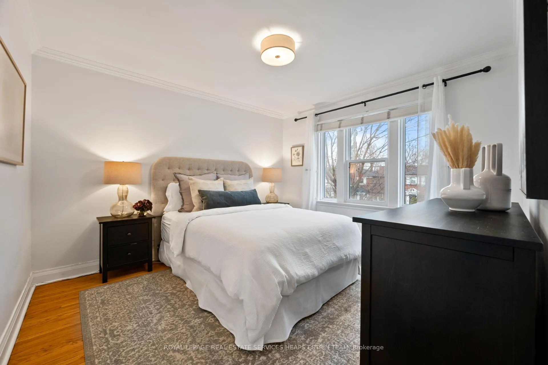 Photo 14 of 54 Thursfield Crescent, Toronto, Leaside — HOMEH
