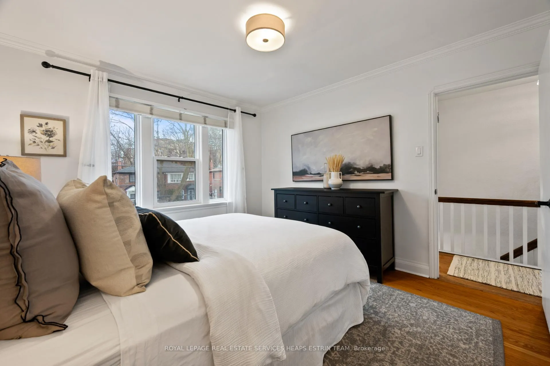 Photo 16 of 54 Thursfield Crescent, Toronto, Leaside — HOMEH