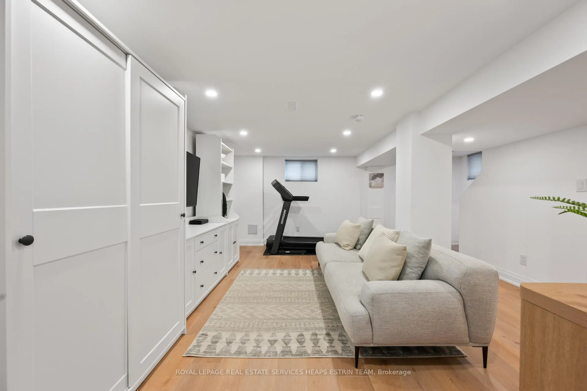 Photo 25 of 54 Thursfield Crescent, Toronto, Leaside — HOMEH