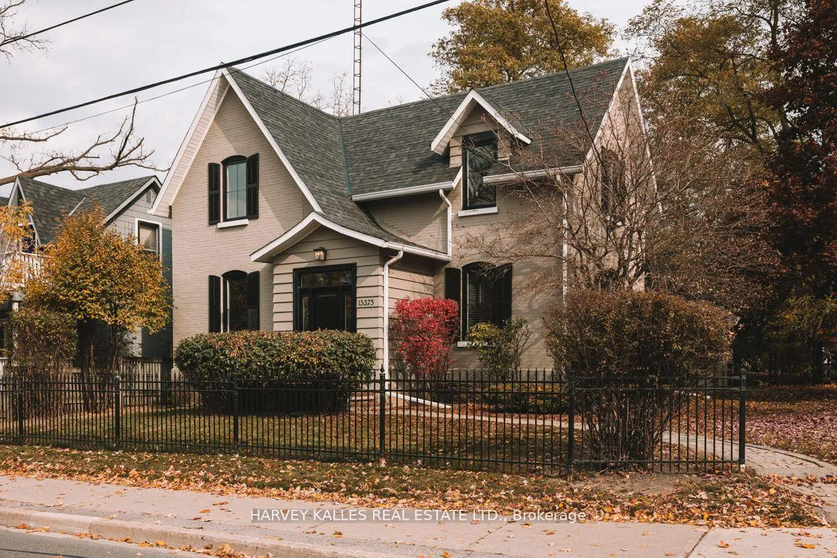 Photo 1 of 15375 Yonge Street, Aurora, Aurora Village — HOMEH