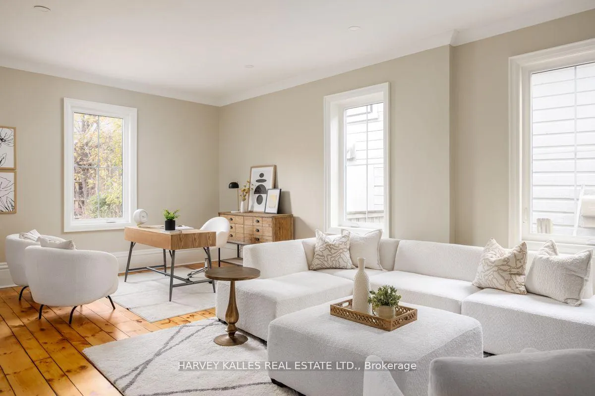 Photo 4 of 15375 Yonge Street, Aurora, Aurora Village — HOMEH