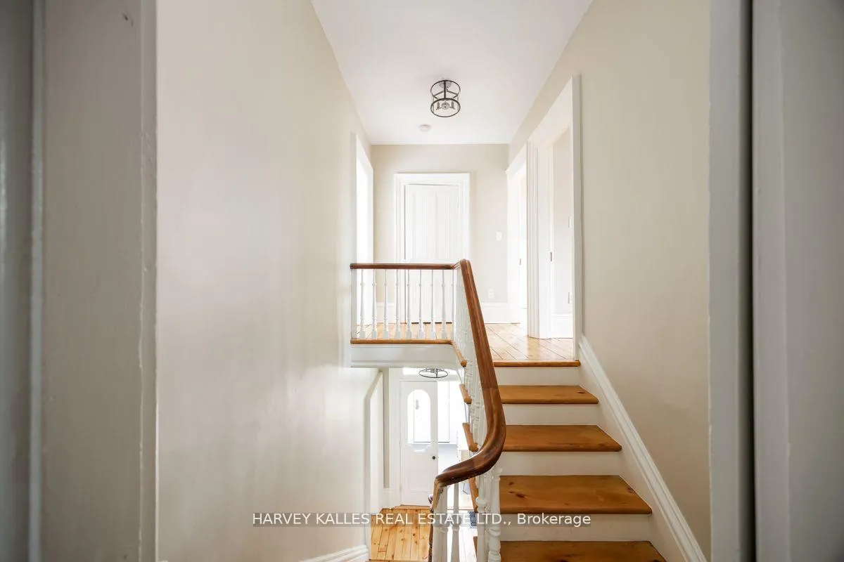 Photo 21 of 15375 Yonge Street, Aurora, Aurora Village — HOMEH