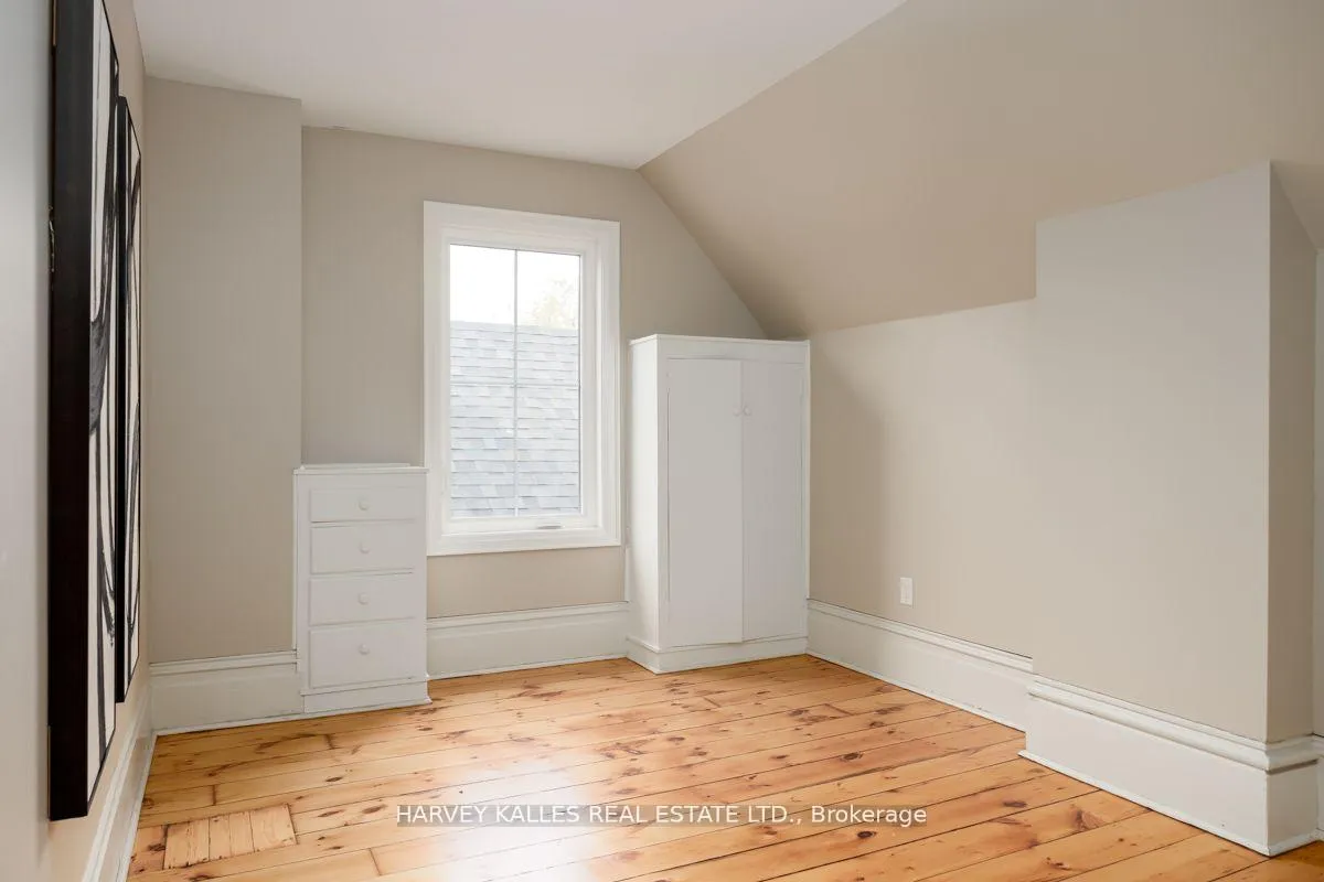 Photo 27 of 15375 Yonge Street, Aurora, Aurora Village — HOMEH