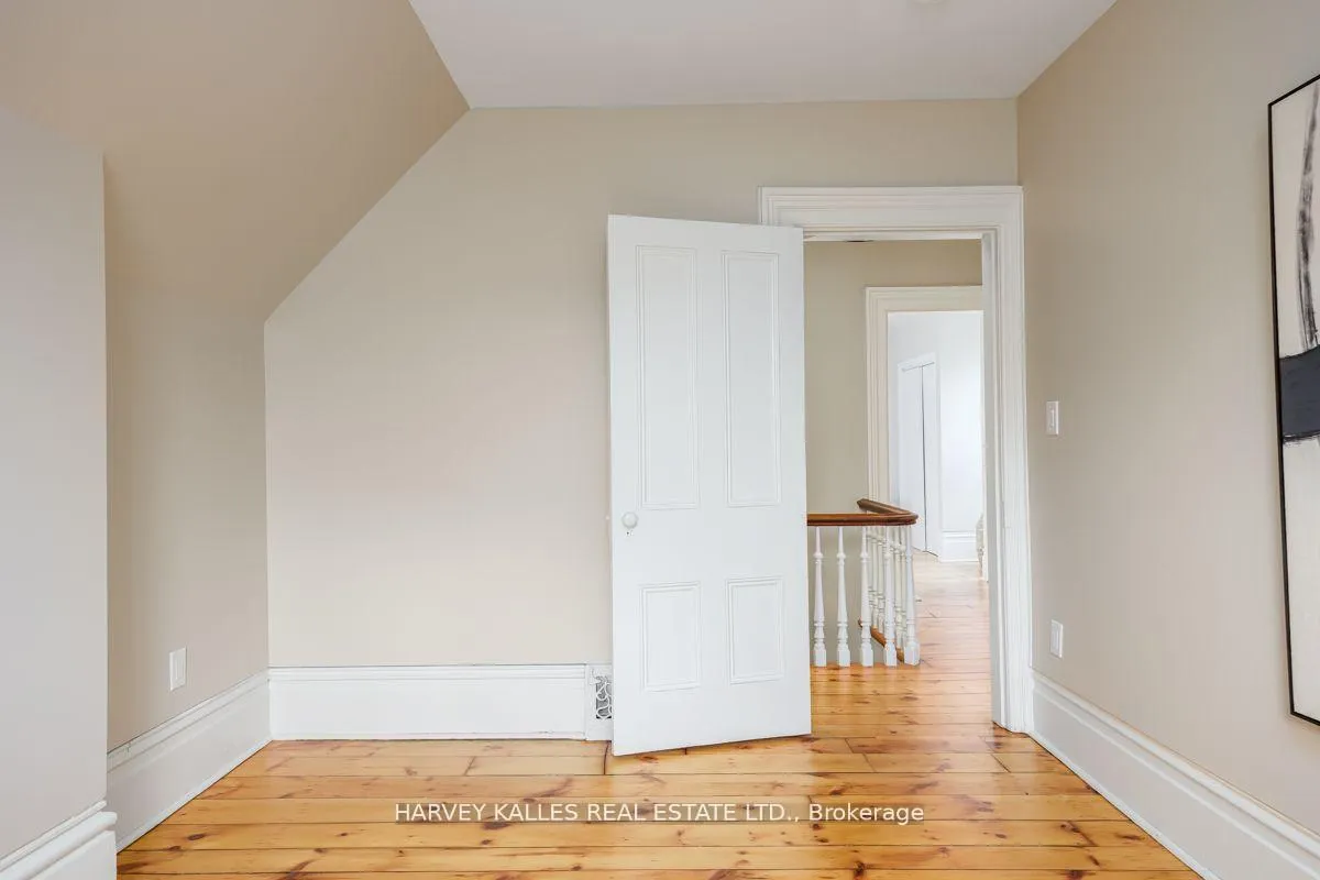 Photo 28 of 15375 Yonge Street, Aurora, Aurora Village — HOMEH