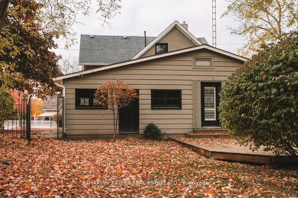 Photo 31 of 15375 Yonge Street, Aurora, Aurora Village — HOMEH