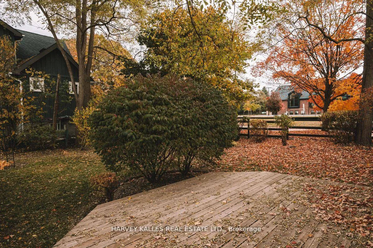 Photo 32 of 15375 Yonge Street, Aurora, Aurora Village — HOMEH