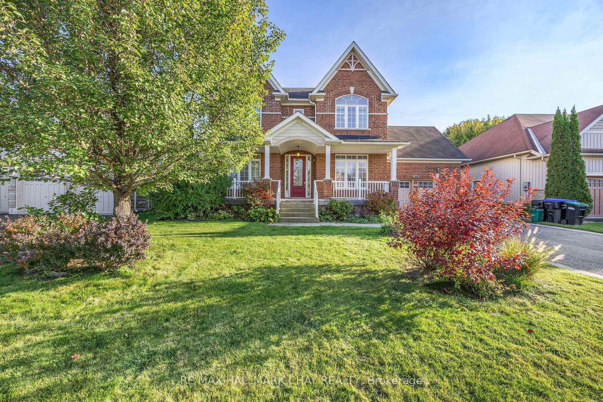 Photo 2 of 33 Collier Crescent, Essa, Angus — HOMEH