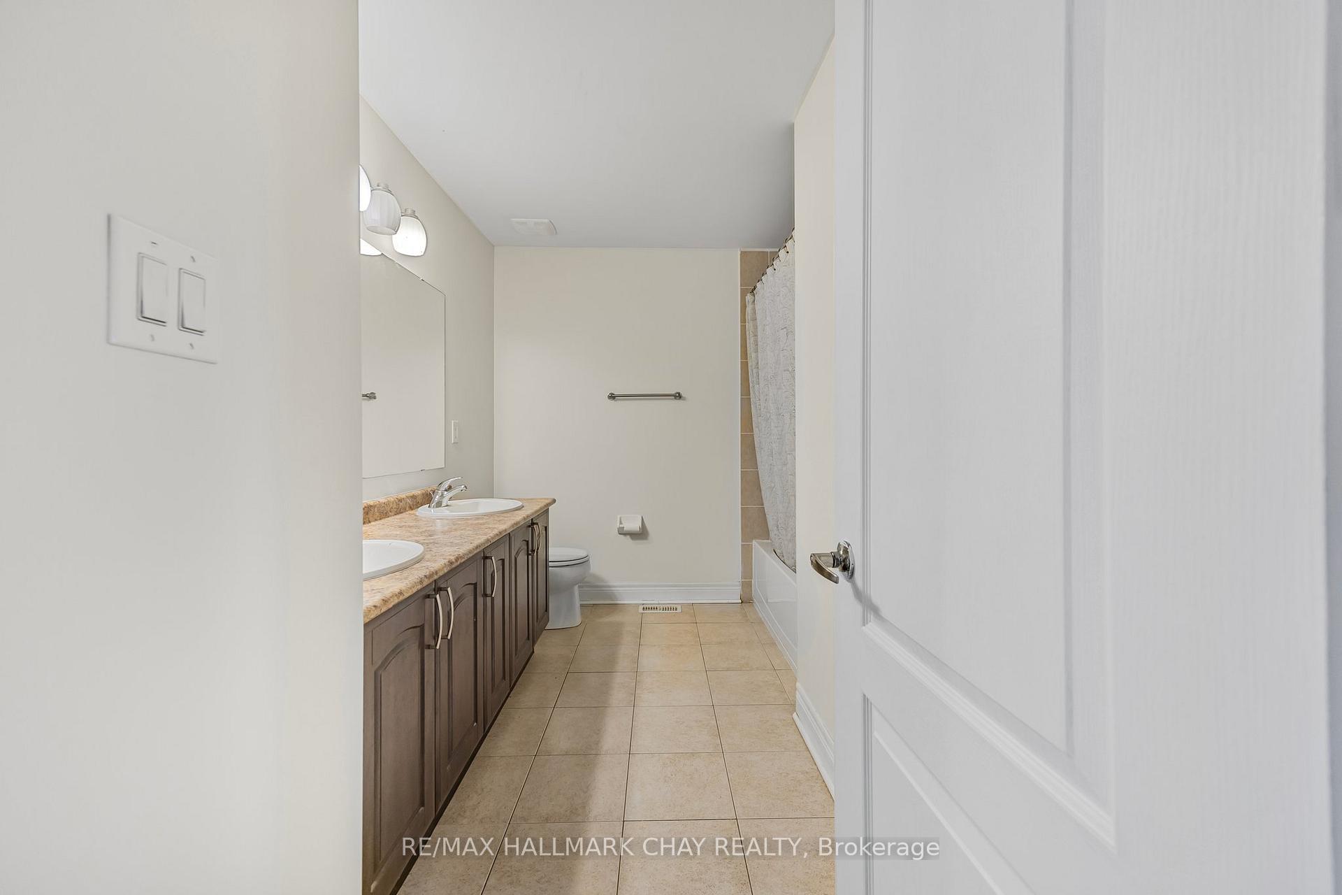 Photo 22 of 33 Collier Crescent, Essa, Angus — HOMEH