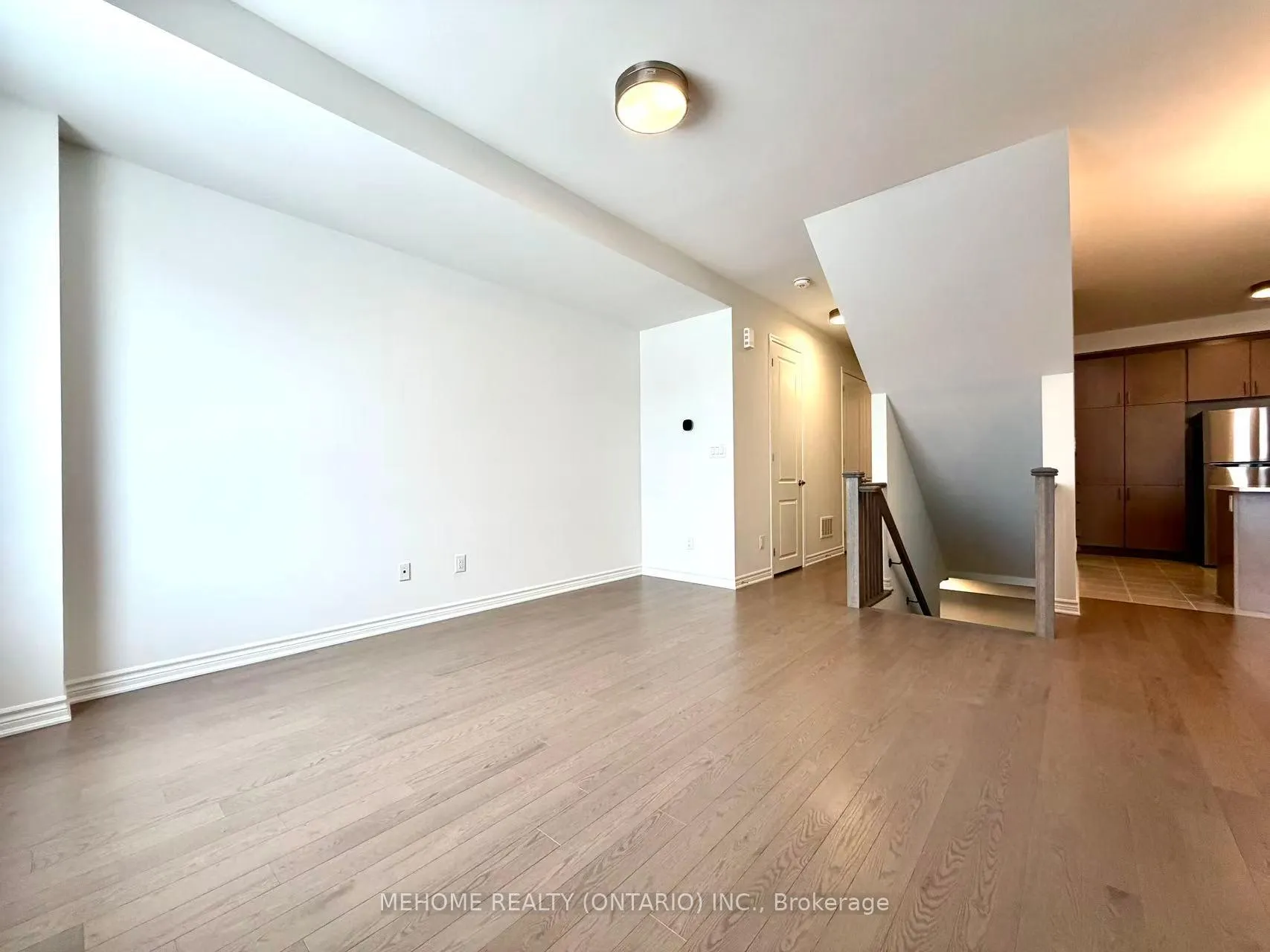Photo 5 of 75 Avani Avenue, Markham, Rural Markham — HOMEH
