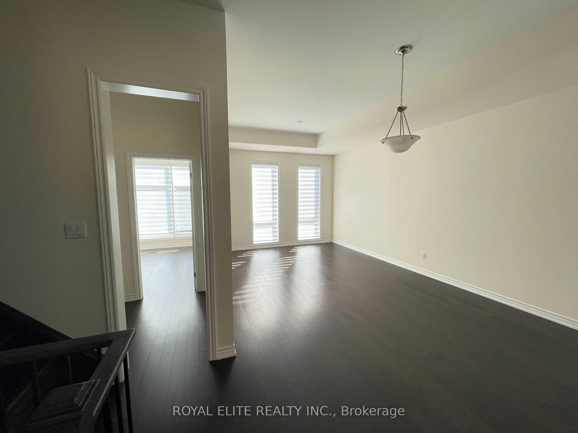 Photo 3 of 22 La Tache Crescent, Markham, Victoria Square — HOMEH