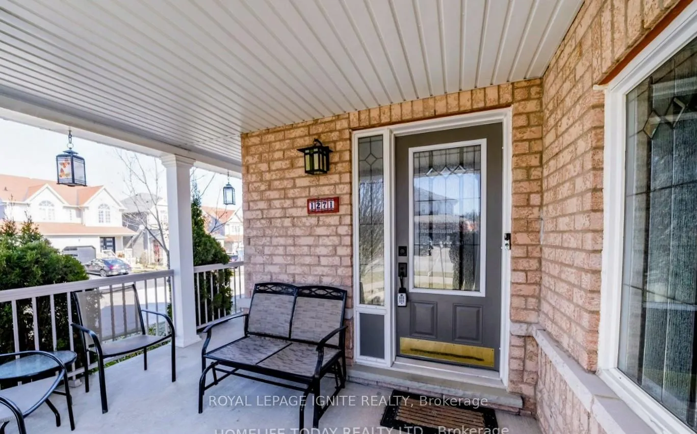 Photo 2 of 1271 Meath Drive, Oshawa, Pinecrest — HOMEH
