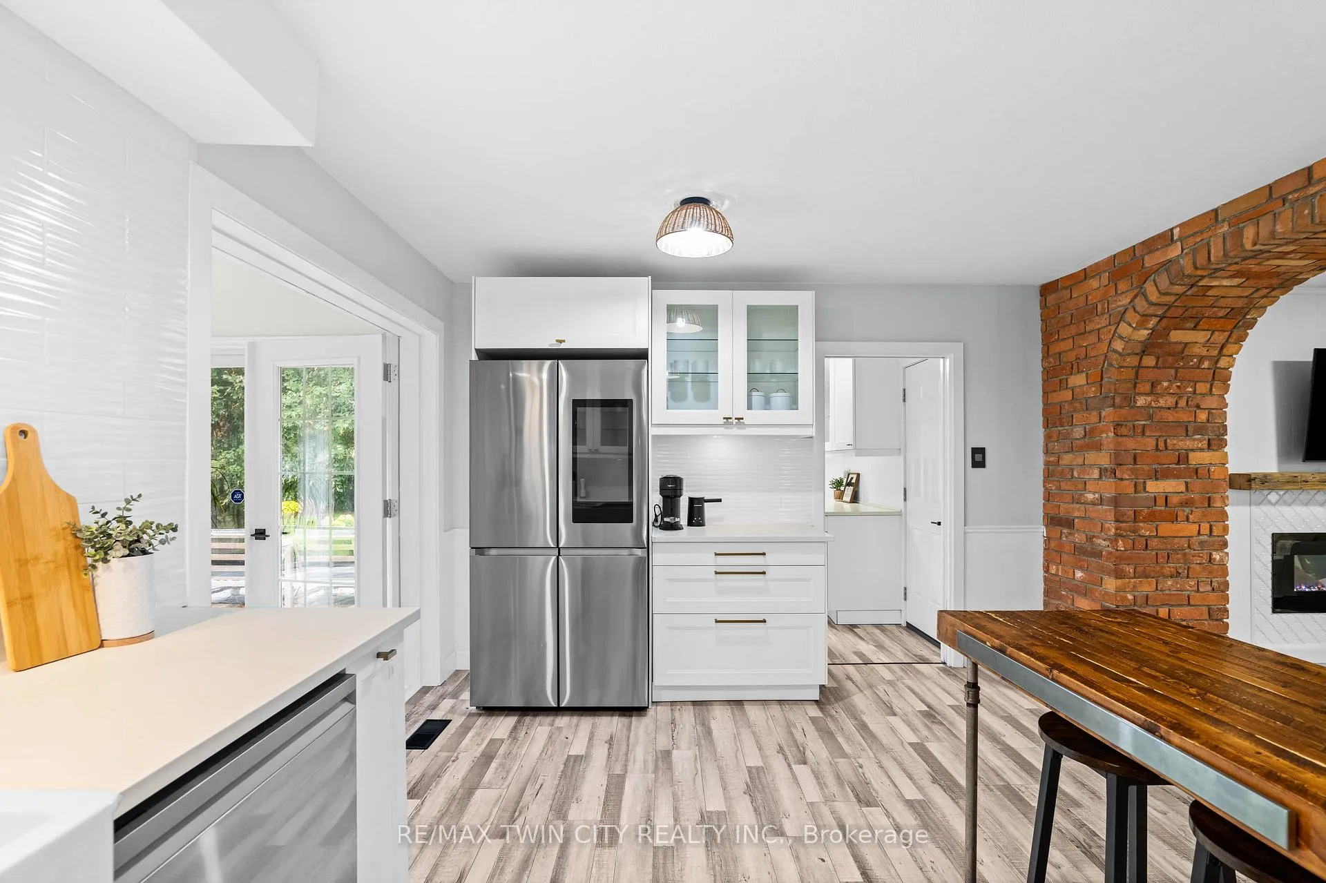 Photo 25 of 296 Edgehill Drive, Kitchener — HOMEH