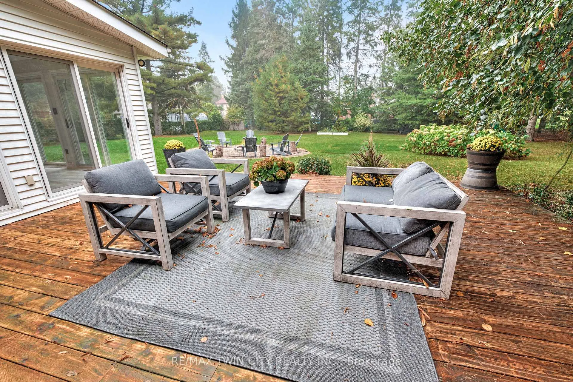 Photo 49 of 296 Edgehill Drive, Kitchener — HOMEH