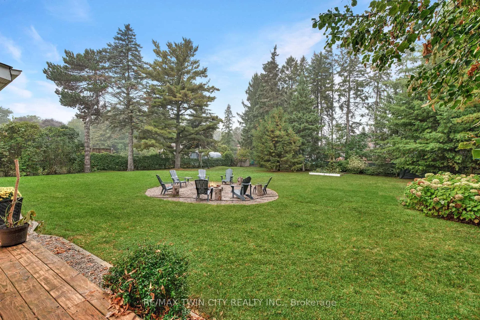 Photo 50 of 296 Edgehill Drive, Kitchener — HOMEH