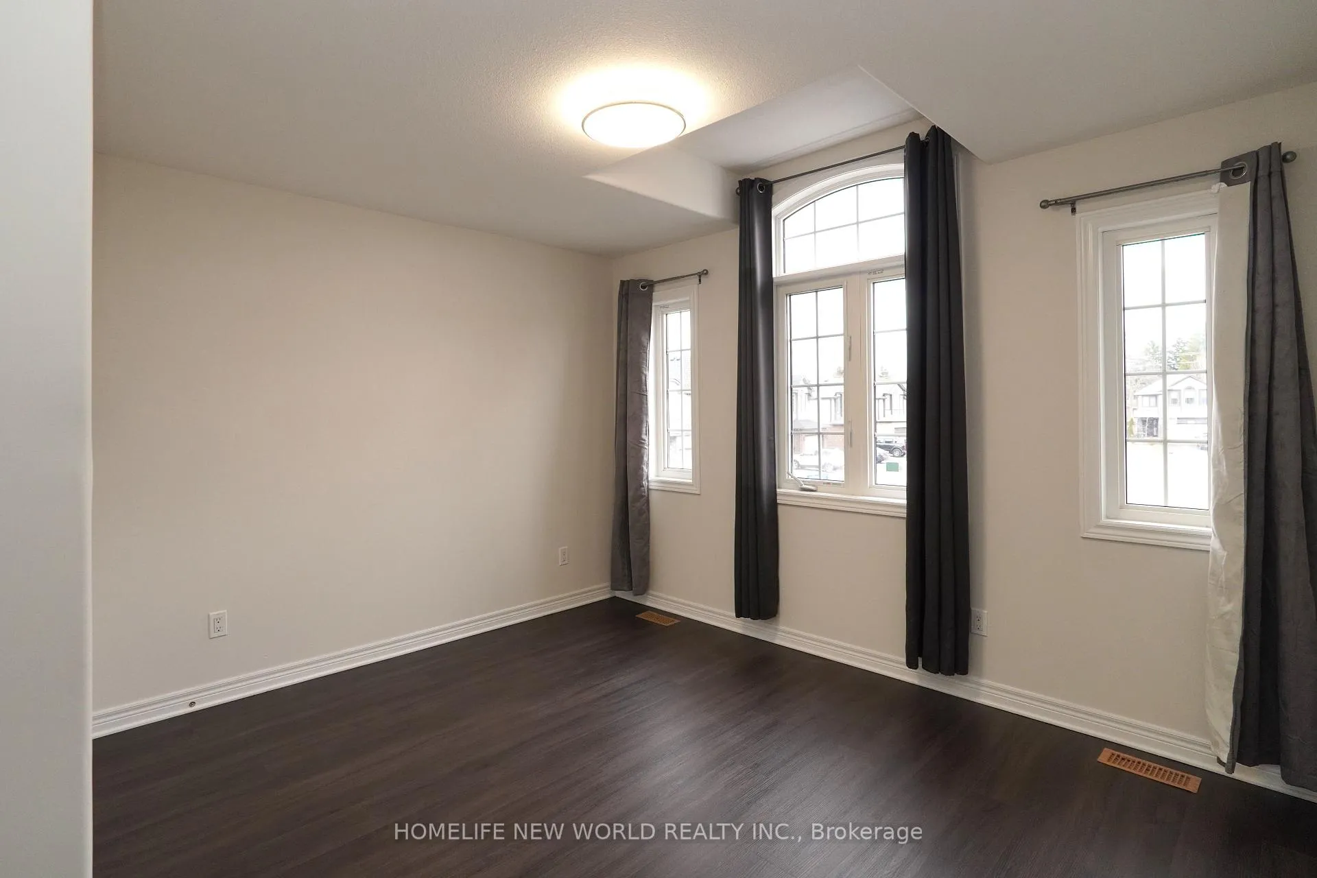 Photo 21 of 5991 Kate Avenue, Niagara Falls, Forestview — HOMEH