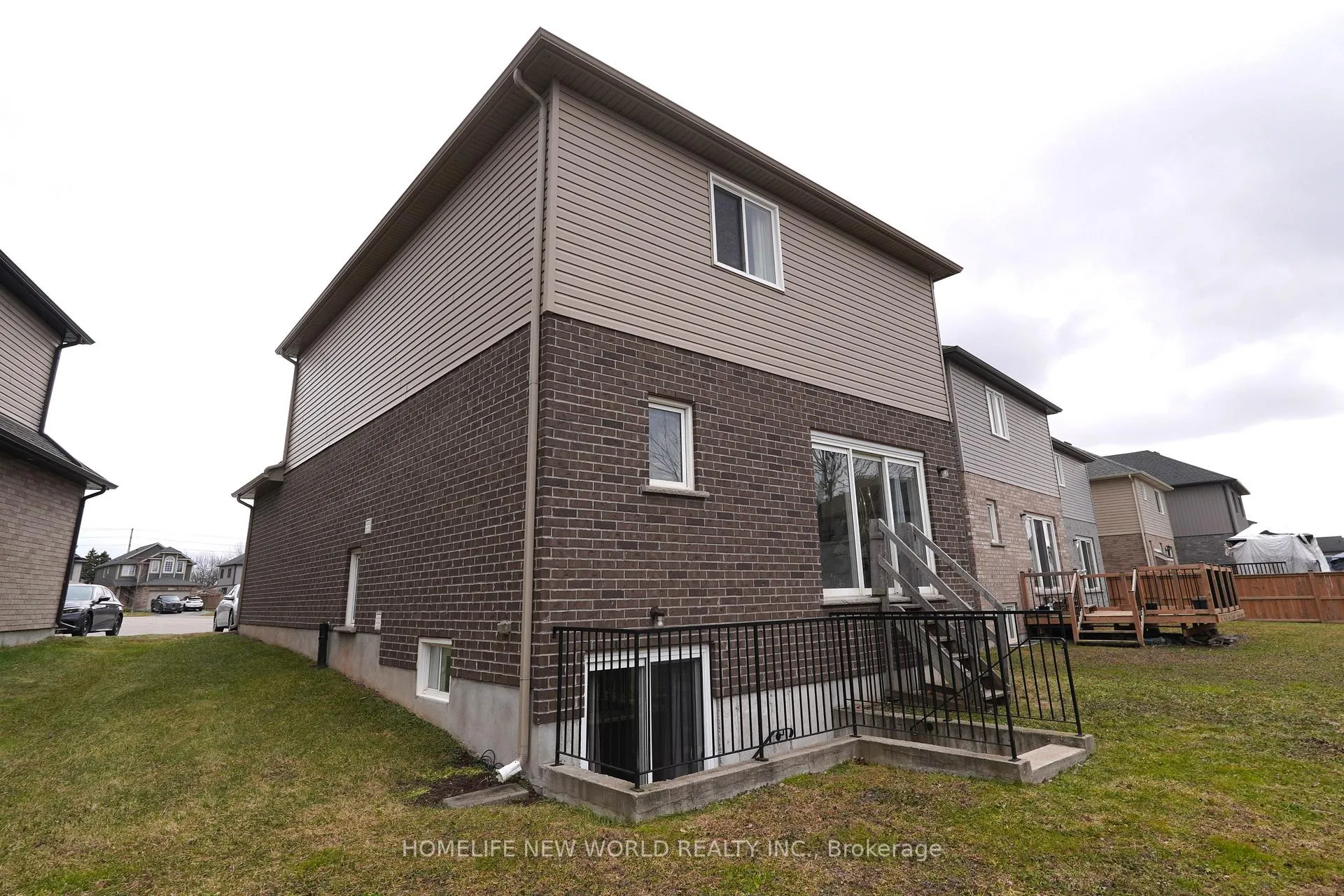 Photo 31 of 5991 Kate Avenue, Niagara Falls, Forestview — HOMEH