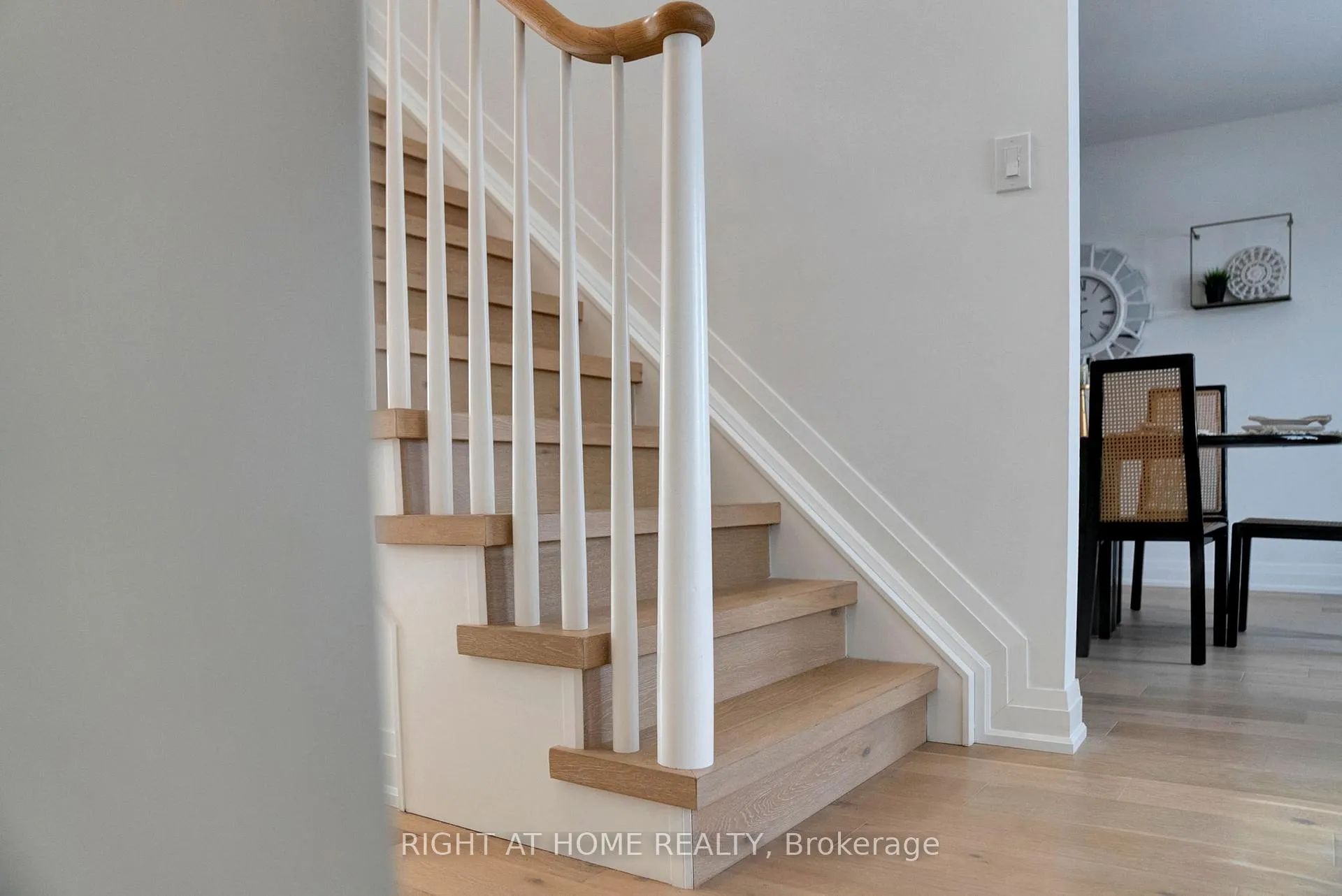 Photo 18 of 527 Beech Street E, Whitby, Pringle Creek — HOMEH