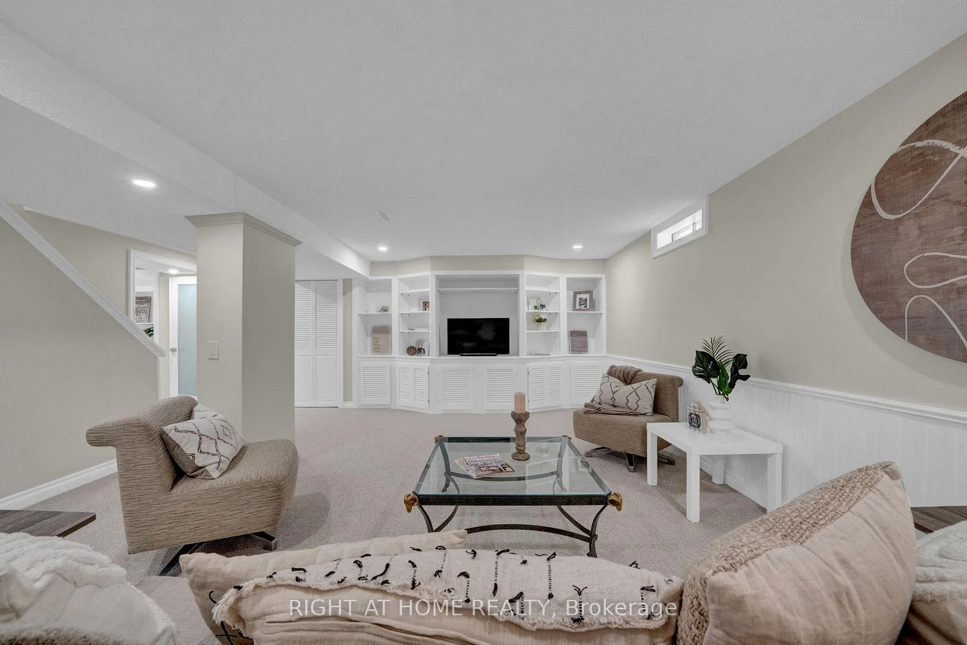 Photo 39 of 527 Beech Street E, Whitby, Pringle Creek — HOMEH