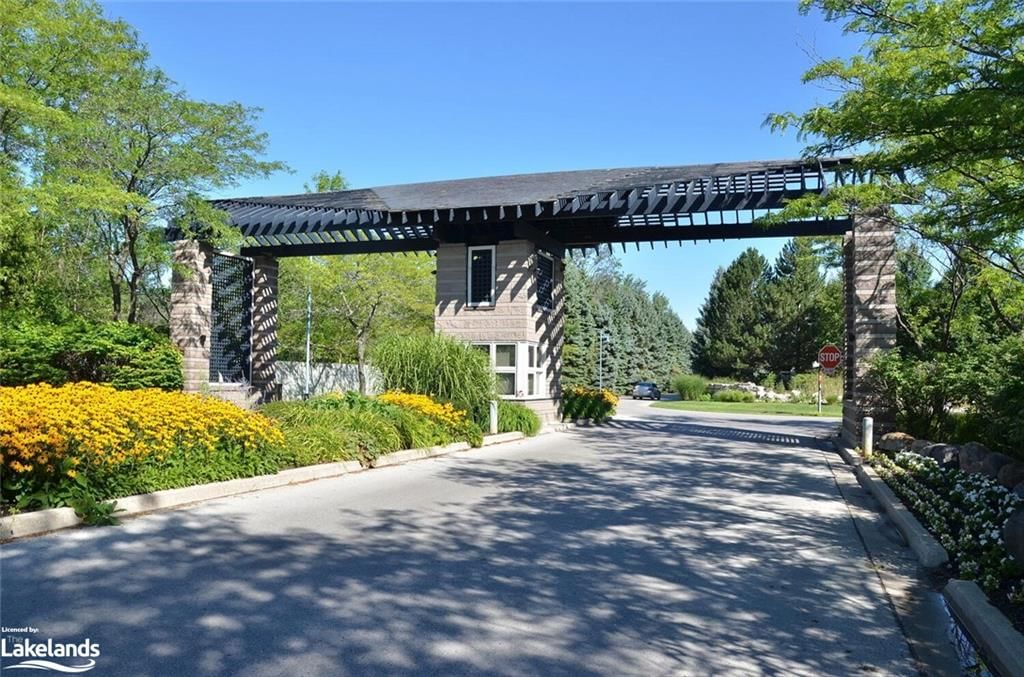 Photo 2 of 333 Mariners Way, Collingwood — HOMEH