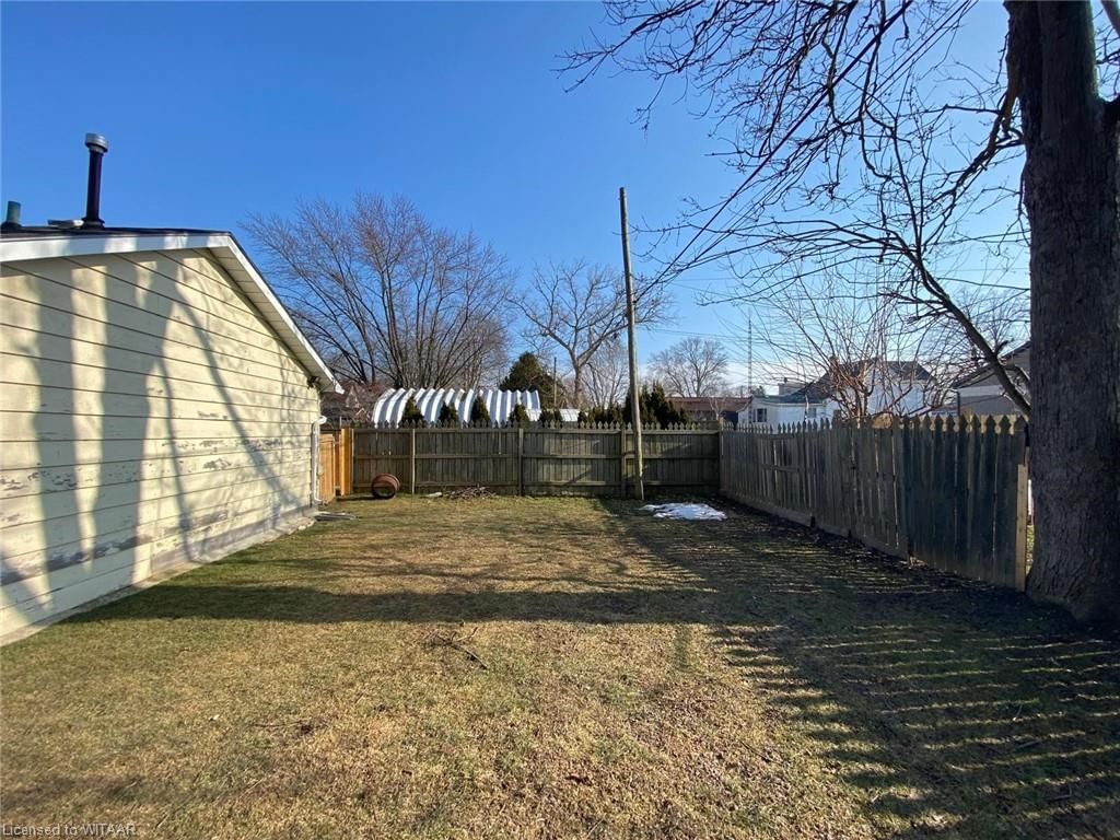 Photo 9 of 224 Joseph Street, Chatham-Kent, Chatham — HOMEH