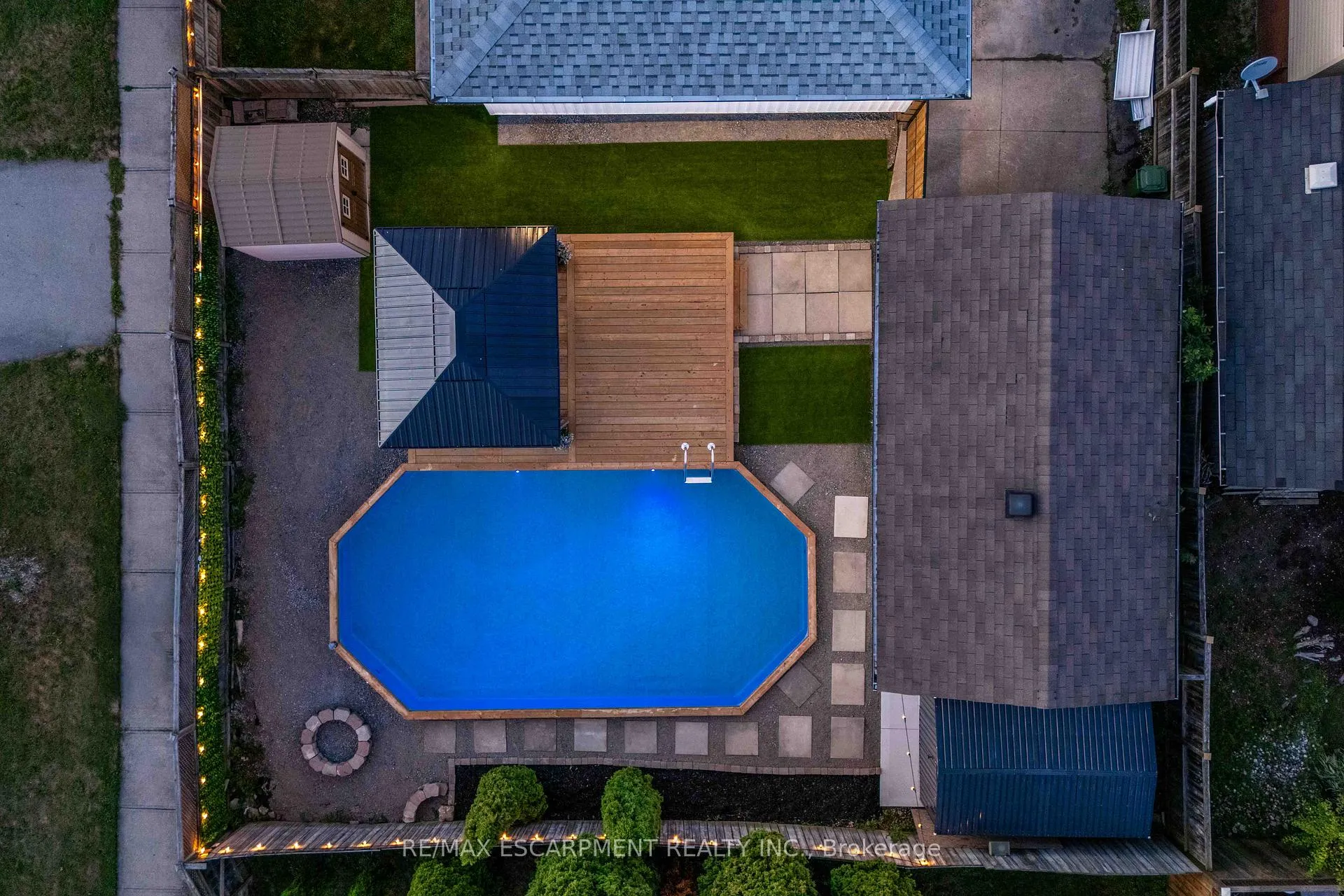 Photo 24 of 34 William Johnson Street, Hamilton, Stoney Creek Mountain — HOMEH
