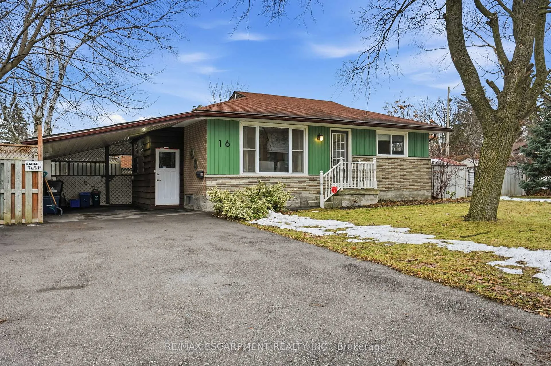 Photo 3 of 16 Alison Avenue, Waterloo — HOMEH
