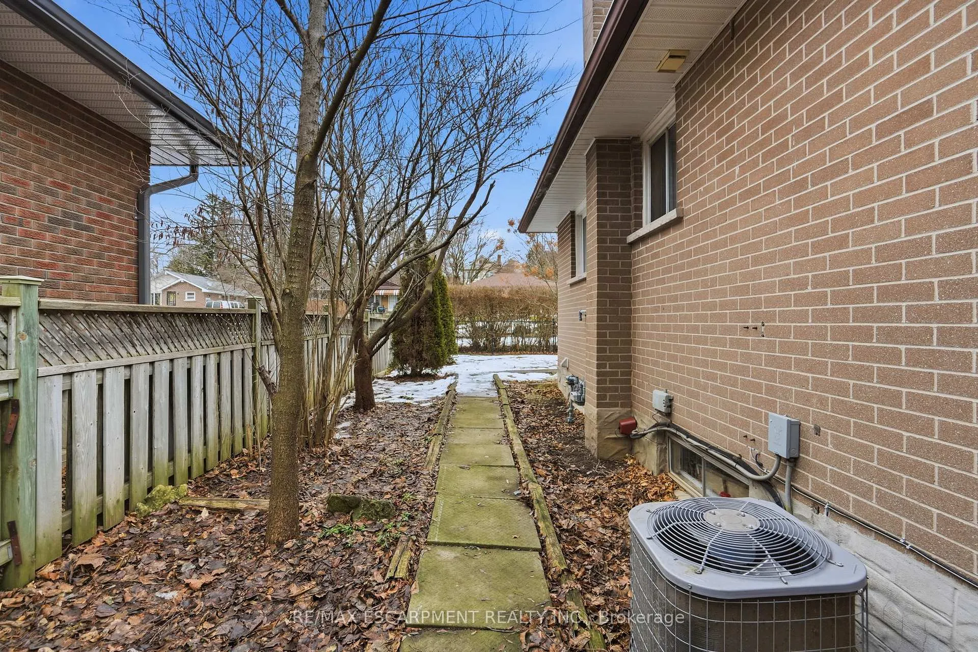Photo 38 of 16 Alison Avenue, Waterloo — HOMEH