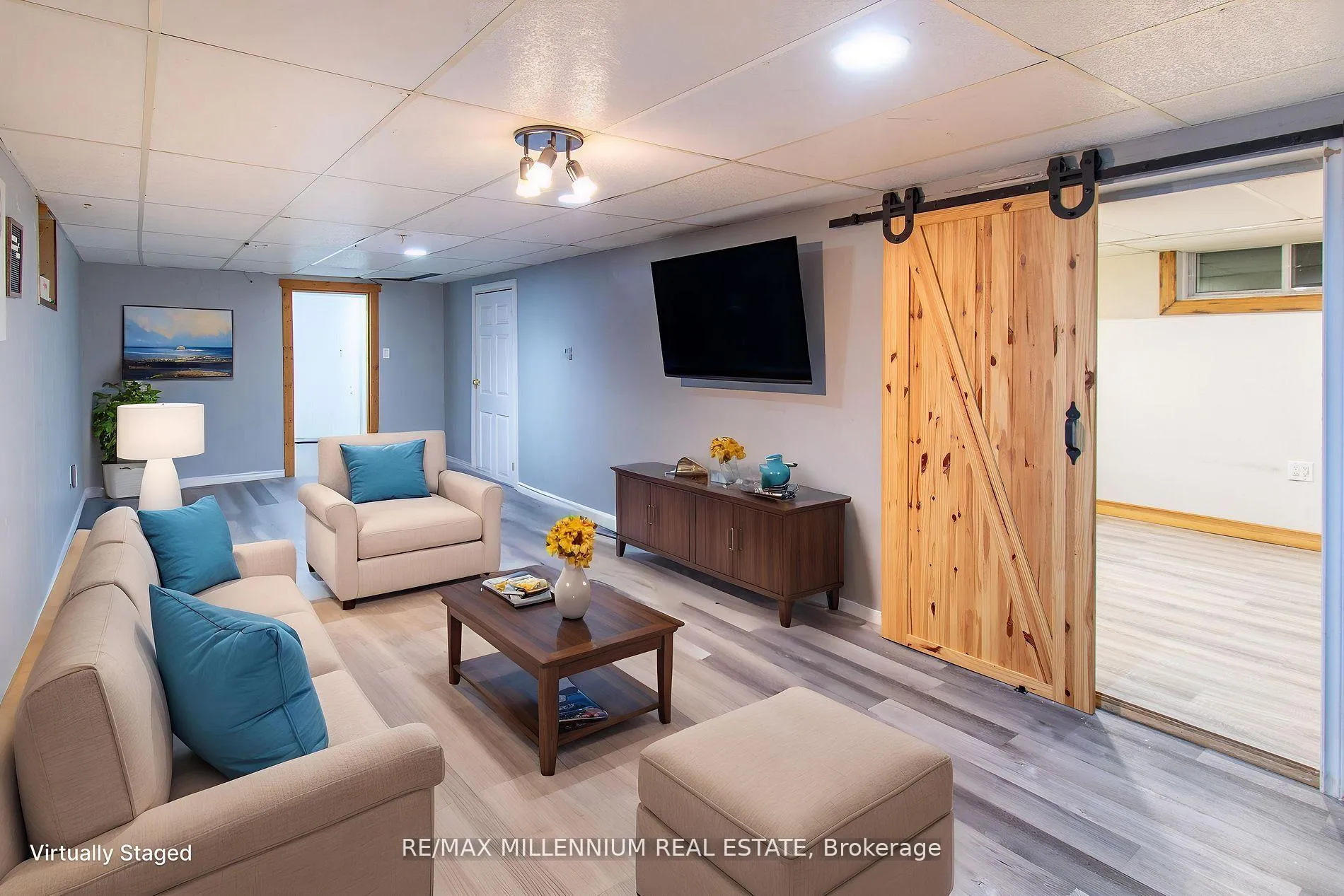 Photo 33 of 3021 Pinegrove Road, Springwater, Rural Springwater — HOMEH