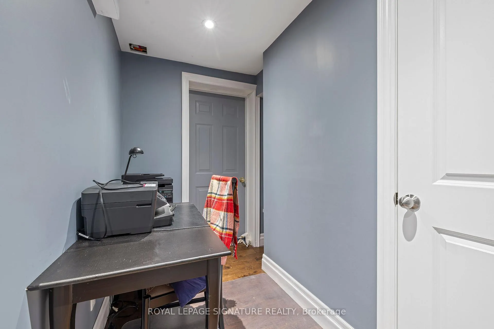 Photo 39 of 68 Southcreek Drive, Hamilton, Meadowlands — HOMEH