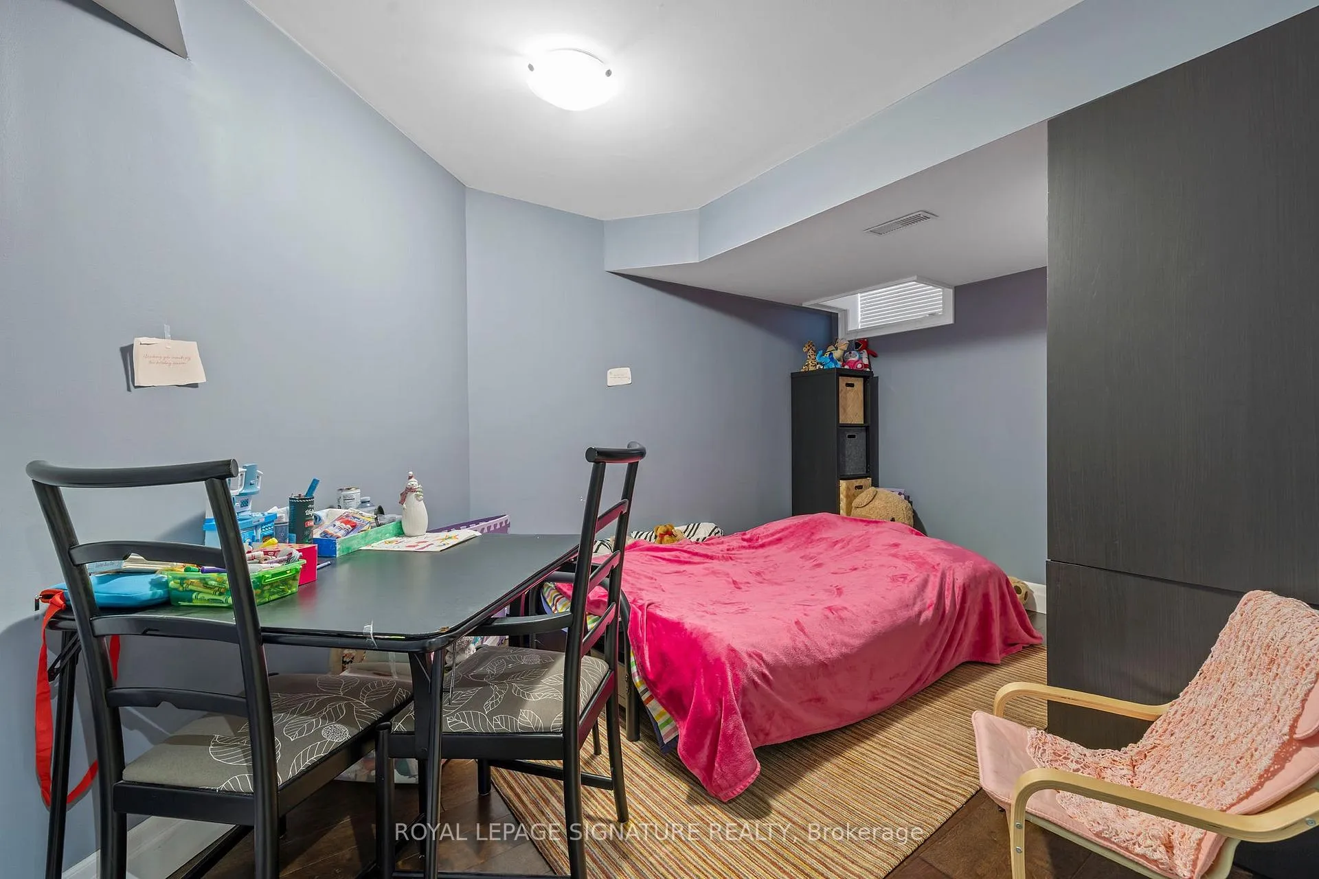 Photo 43 of 68 Southcreek Drive, Hamilton, Meadowlands — HOMEH