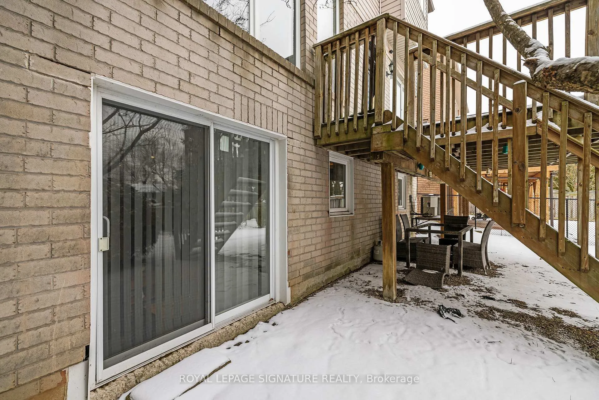 Photo 44 of 68 Southcreek Drive, Hamilton, Meadowlands — HOMEH