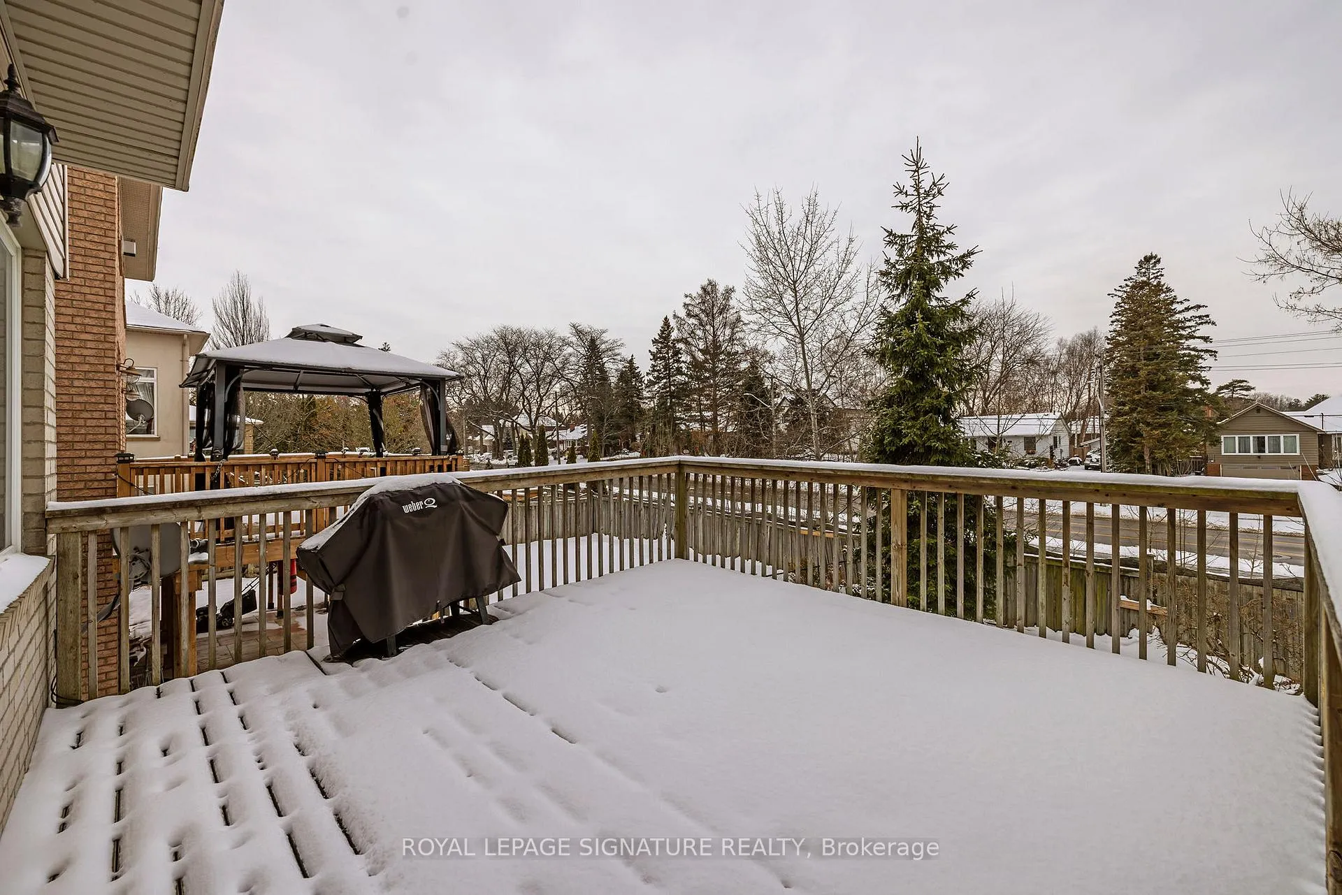 Photo 45 of 68 Southcreek Drive, Hamilton, Meadowlands — HOMEH