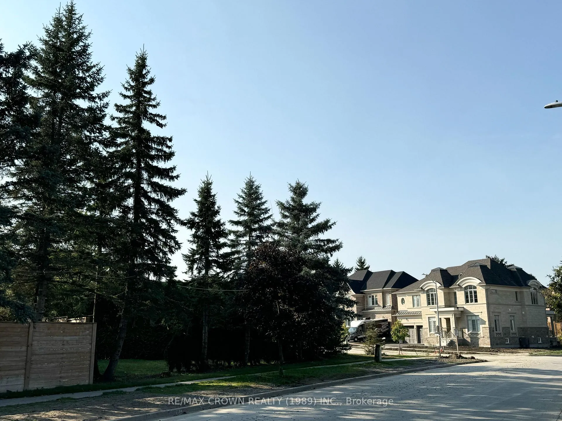 Photo 5 of 59 Cranberry Lane, Aurora, Aurora Highlands — HOMEH