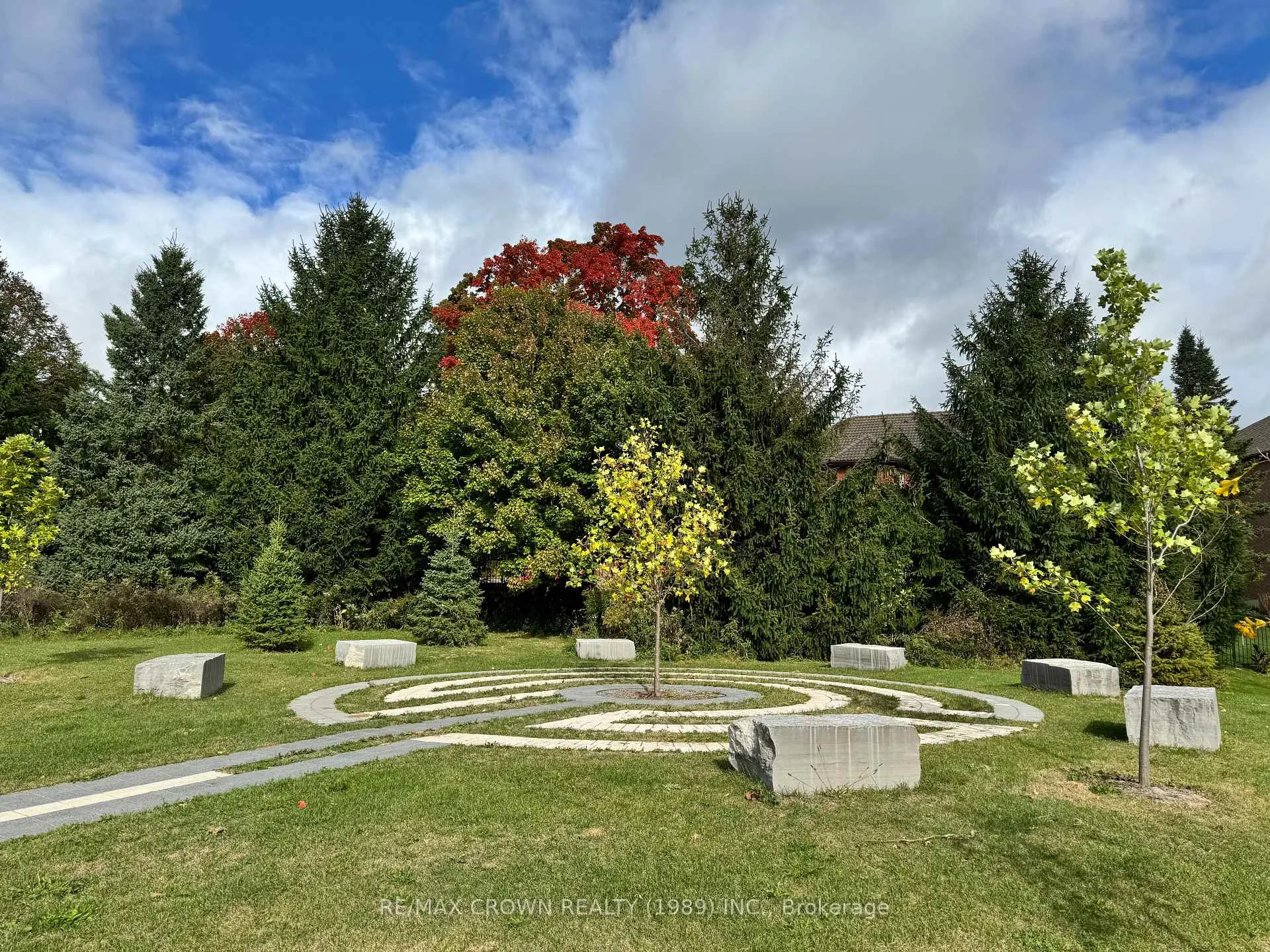 Photo 9 of 59 Cranberry Lane, Aurora, Aurora Highlands — HOMEH