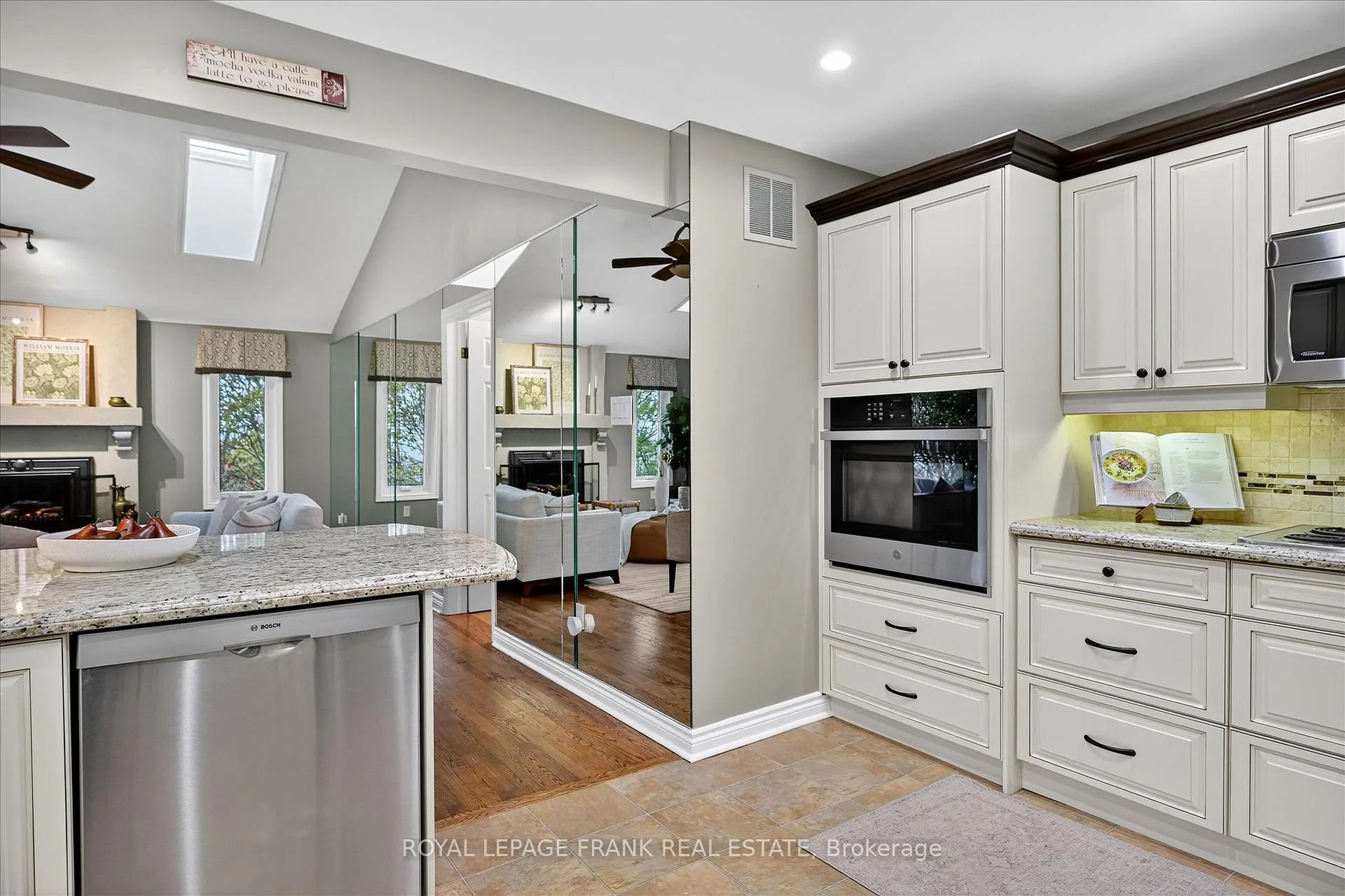 Photo 15 of 1162 Summit Drive, Peterborough, Otonabee Ward 1 — HOMEH
