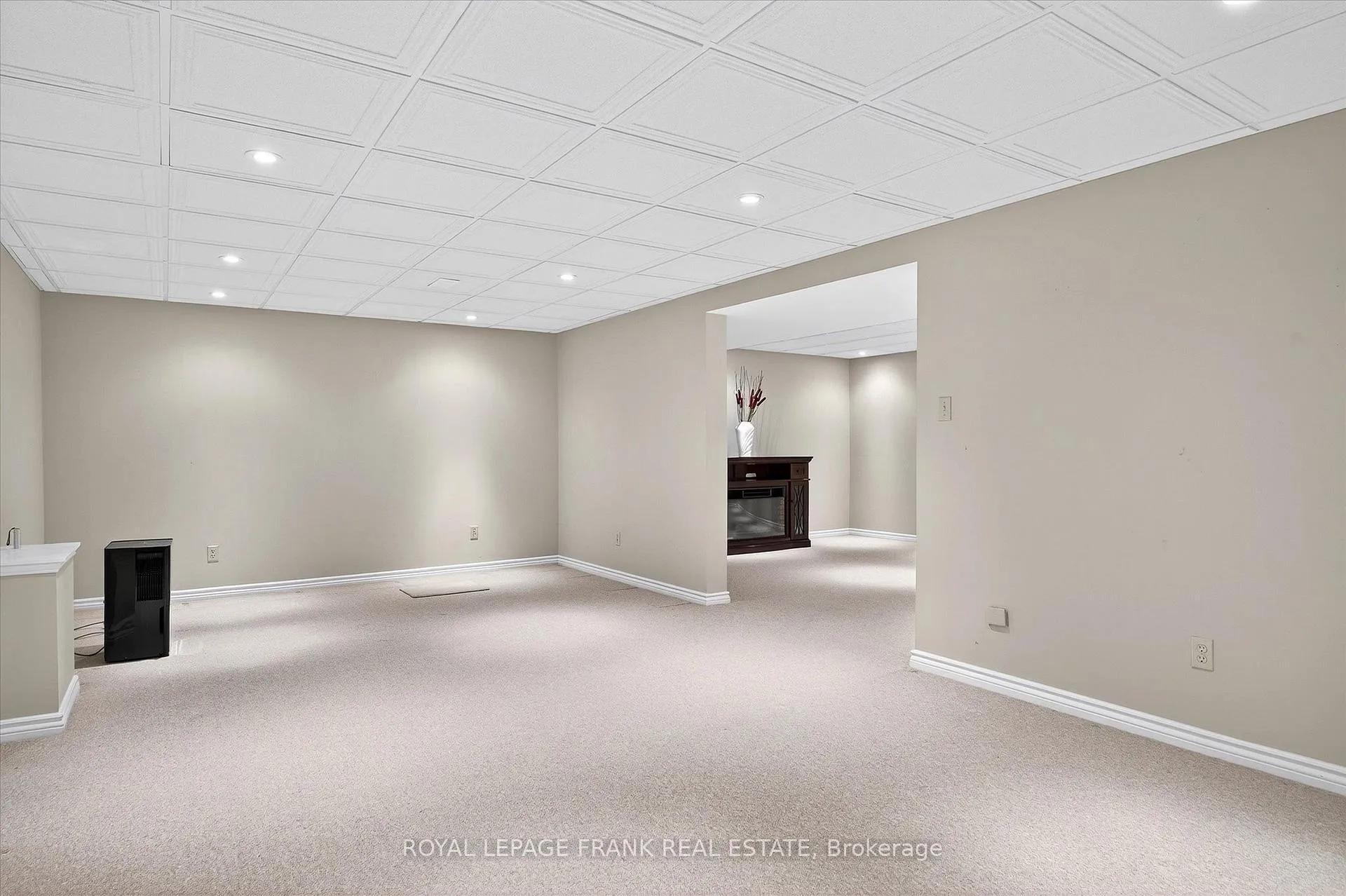 Photo 32 of 1162 Summit Drive, Peterborough, Otonabee Ward 1 — HOMEH