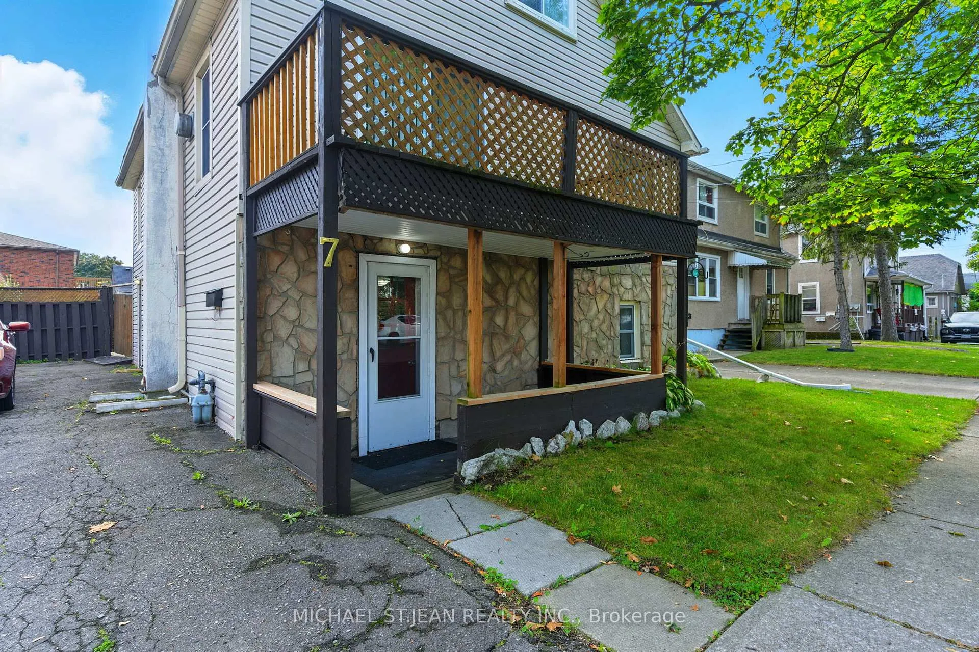 Photo 3 of 7 Balmoral Avenue, Welland, Lincoln/Crowland — HOMEH