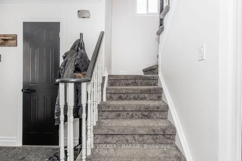 Photo 18 of 101 Hadden Crescent, Barrie, Cundles East — HOMEH