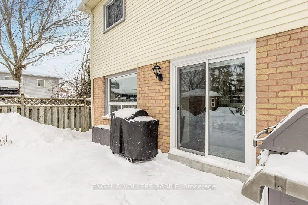 Photo 30 of 101 Hadden Crescent, Barrie, Cundles East — HOMEH