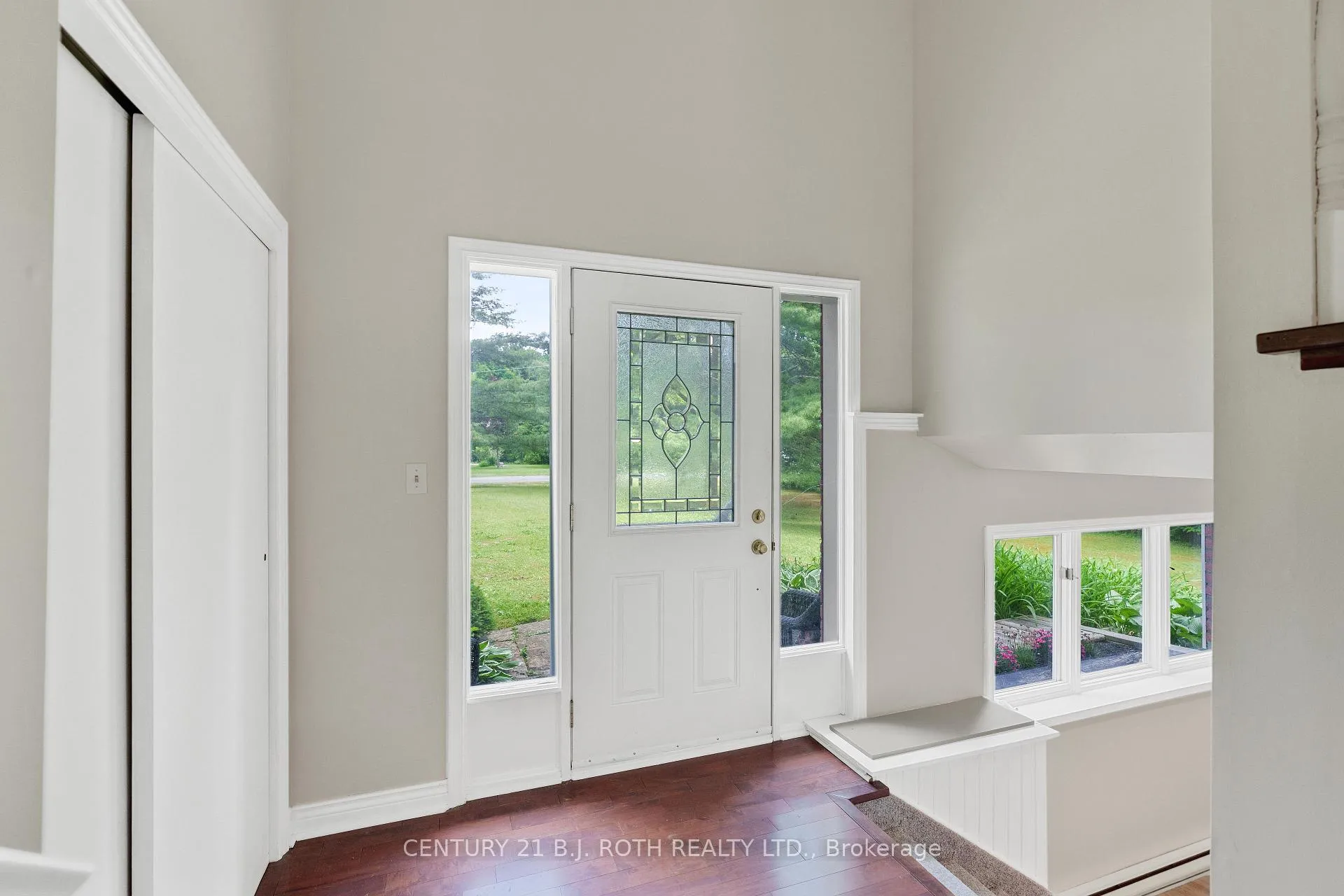Photo 5 of 3998 Martindale Crescent, Severn, Marchmont — HOMEH