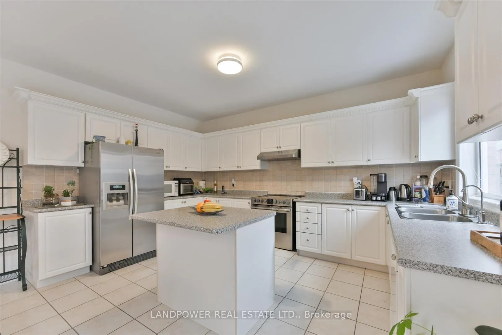 Photo 5 of 56 Hillmount Road, Markham, Cachet — HOMEH