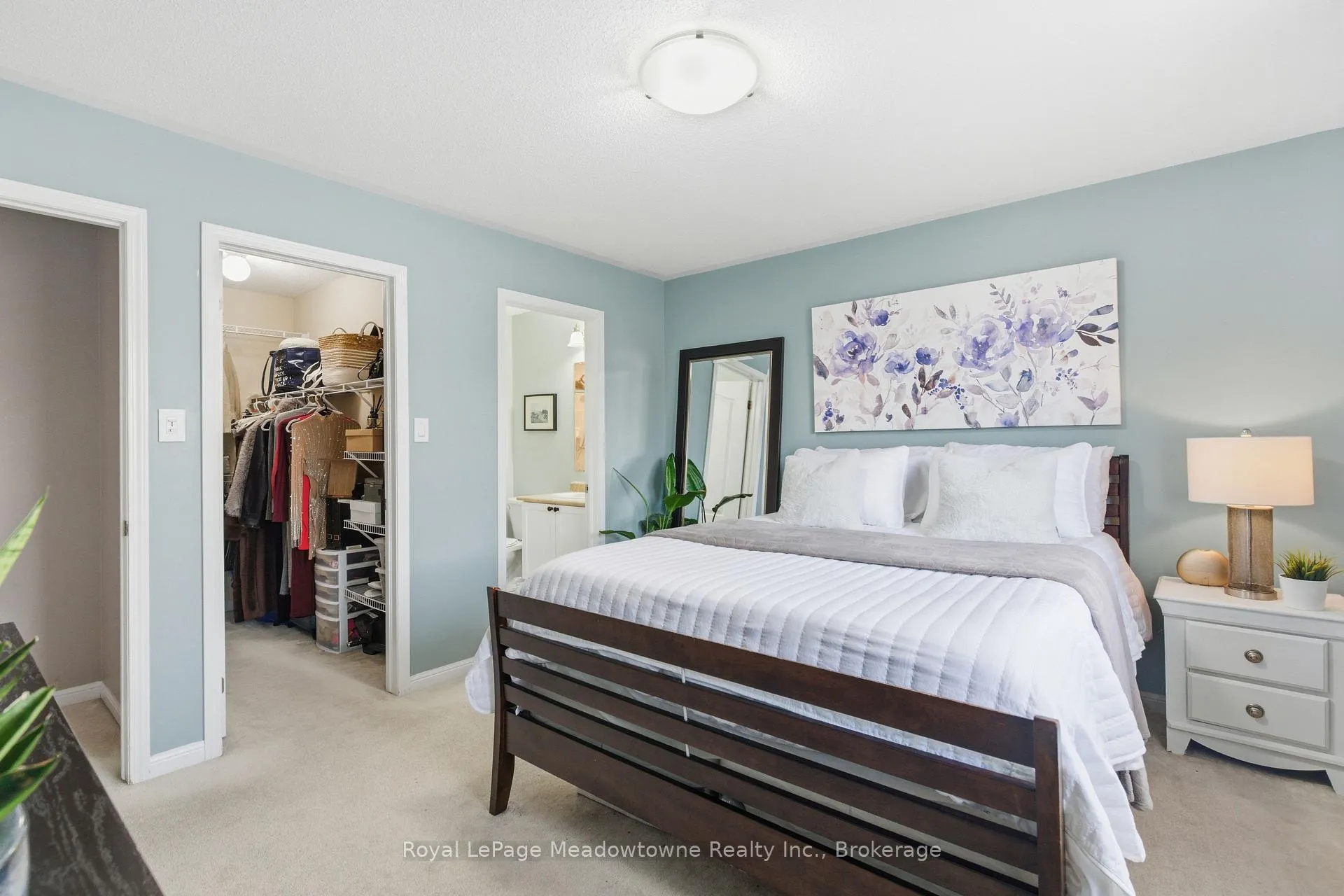 Photo 20 of 851 Gifford Crescent, Milton, Coates — HOMEH