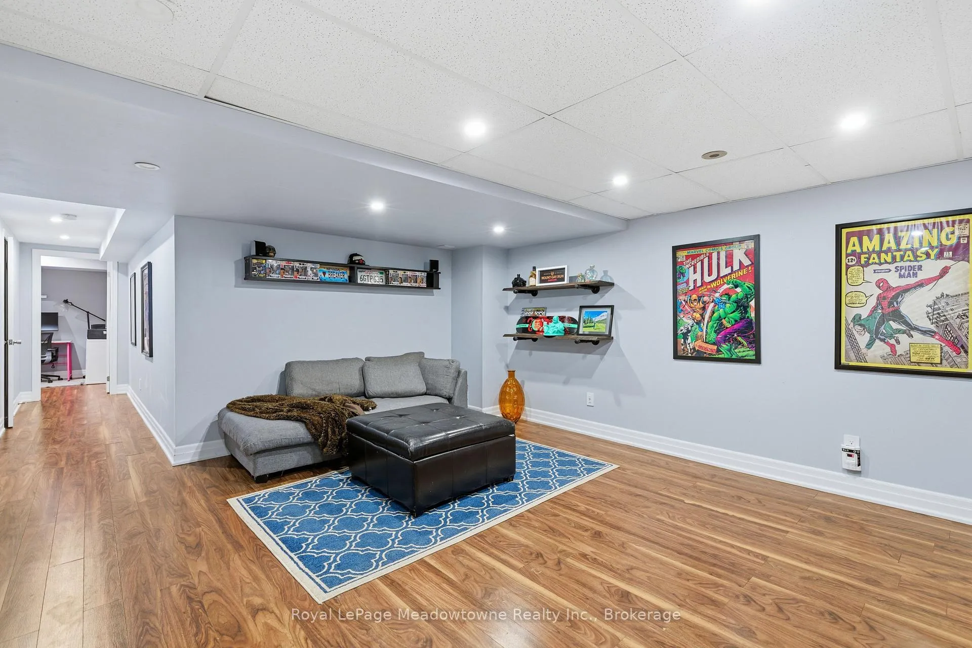 Photo 34 of 851 Gifford Crescent, Milton, Coates — HOMEH