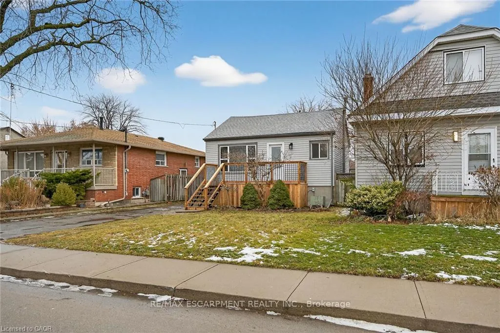 Photo 38 of 156 Walter Avenue N, Hamilton, Normanhurst — HOMEH